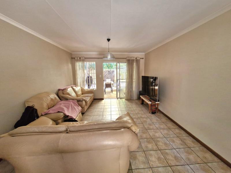 3 Bedroom Property for Sale in Sinoville Gauteng