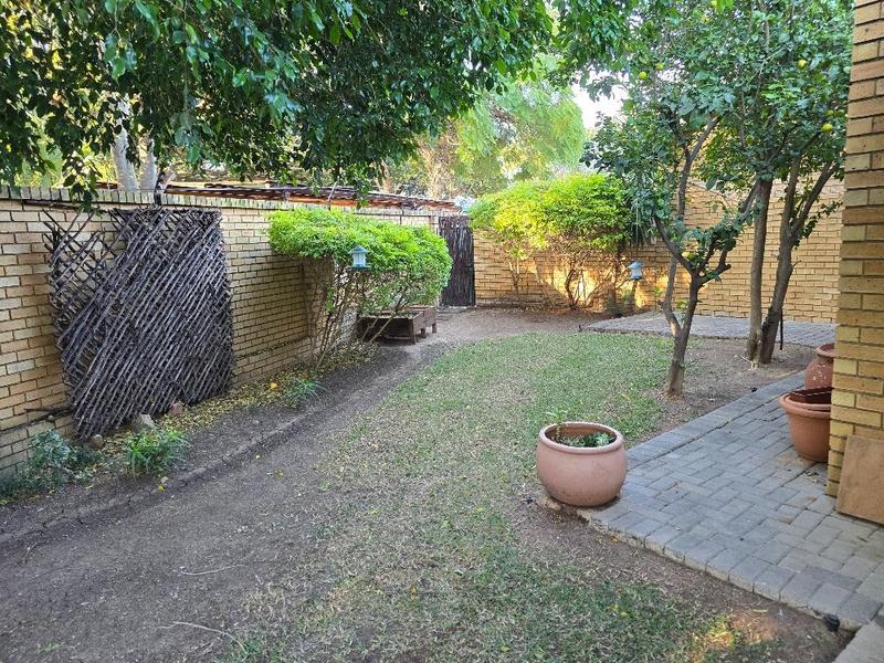 3 Bedroom Property for Sale in Sinoville Gauteng