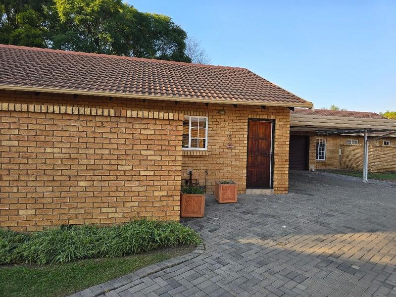 3 Bedroom Property for Sale in Sinoville Gauteng