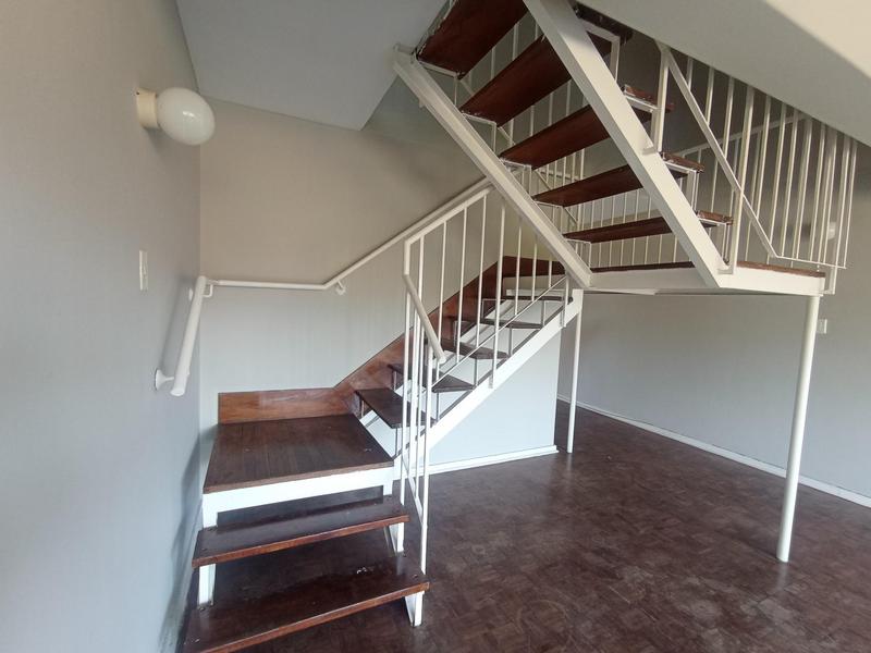 To Let 2 Bedroom Property for Rent in Florida Lake Gauteng