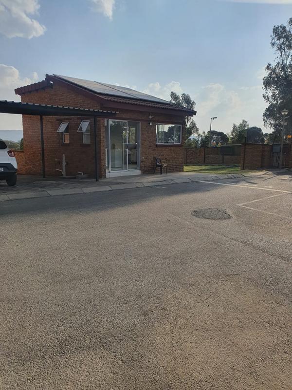 2 Bedroom Property for Sale in Honeypark Gauteng