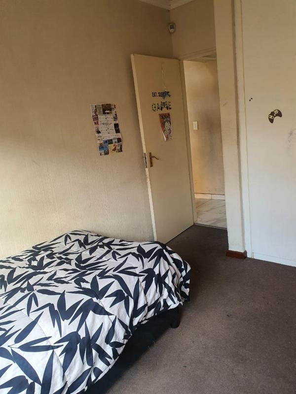 2 Bedroom Property for Sale in Honeypark Gauteng