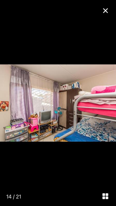 2 Bedroom Property for Sale in Mondeor Gauteng