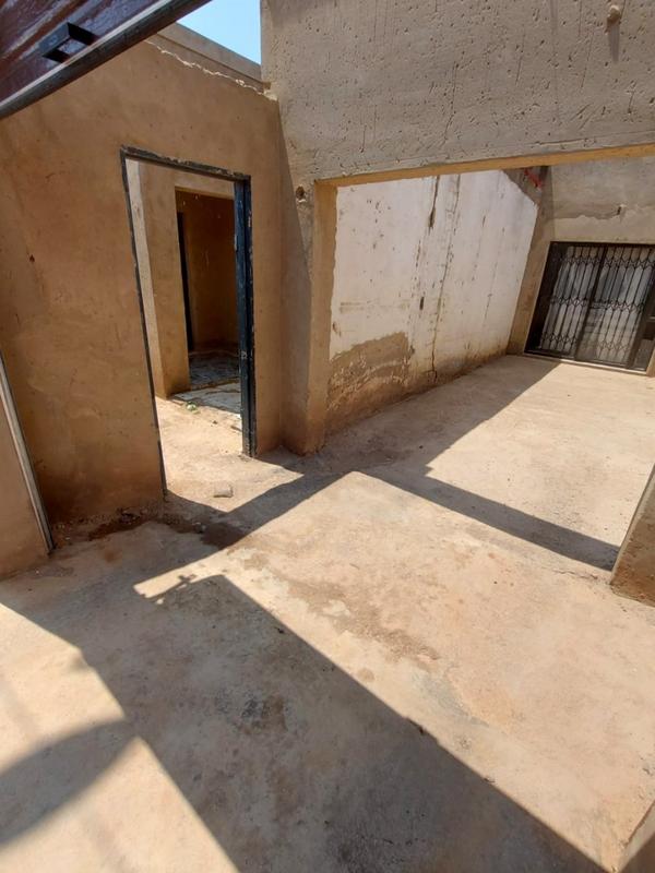 To Let 2 Bedroom Property for Rent in Thulani Gauteng