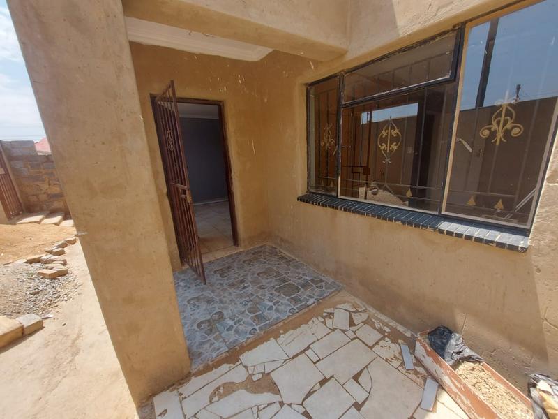 To Let 2 Bedroom Property for Rent in Thulani Gauteng
