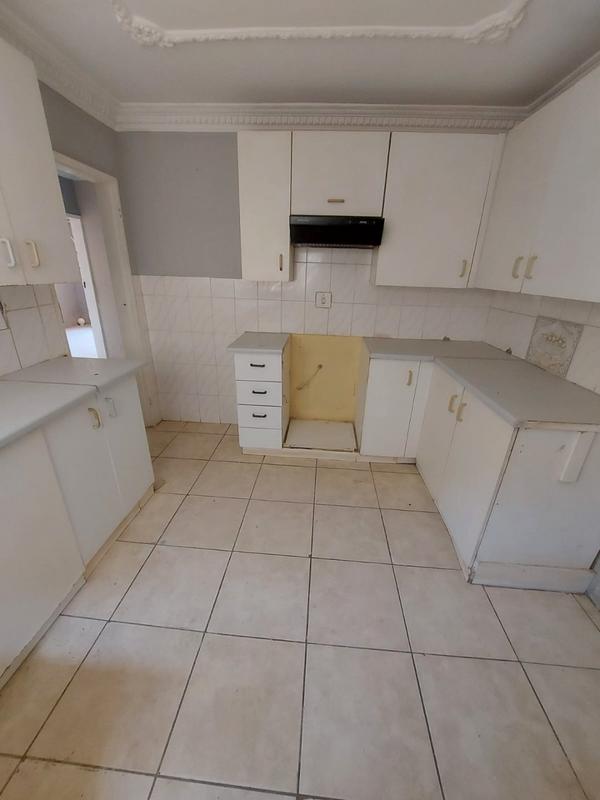 To Let 2 Bedroom Property for Rent in Thulani Gauteng