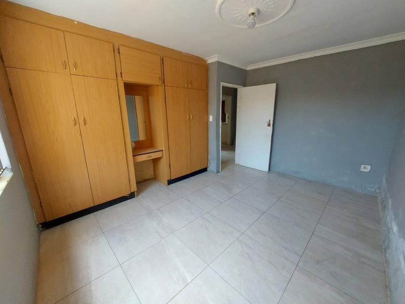 To Let 2 Bedroom Property for Rent in Thulani Gauteng