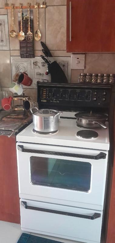 2 Bedroom Property for Sale in Fleurhof Gauteng