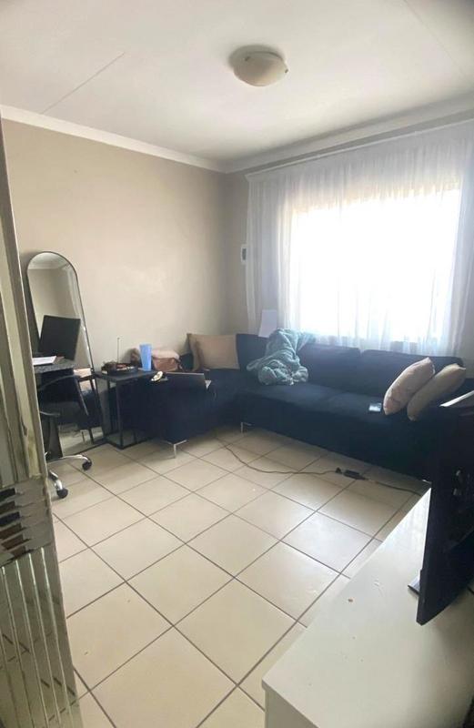 2 Bedroom Property for Sale in Fleurhof Gauteng