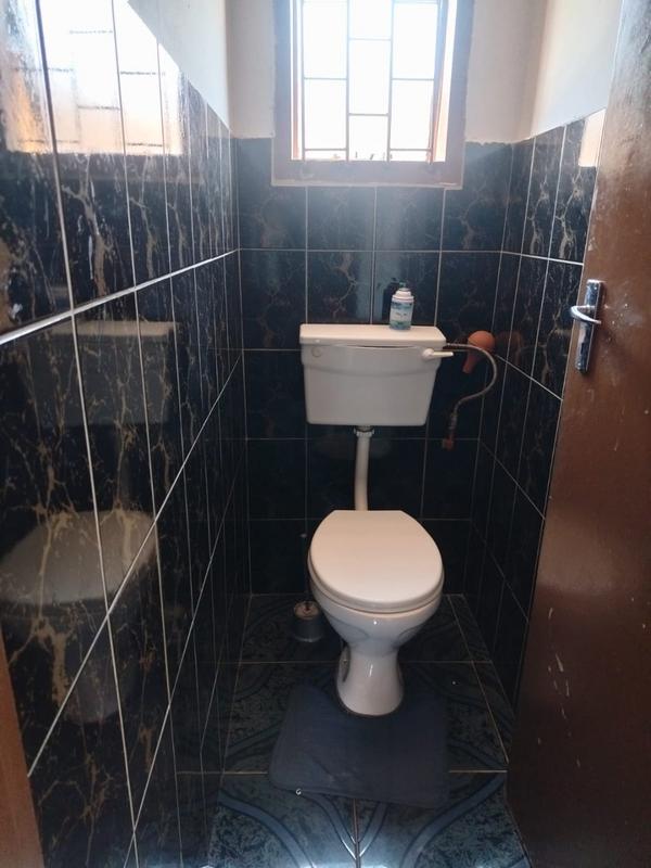 2 Bedroom Property for Sale in Lenasia South Gauteng