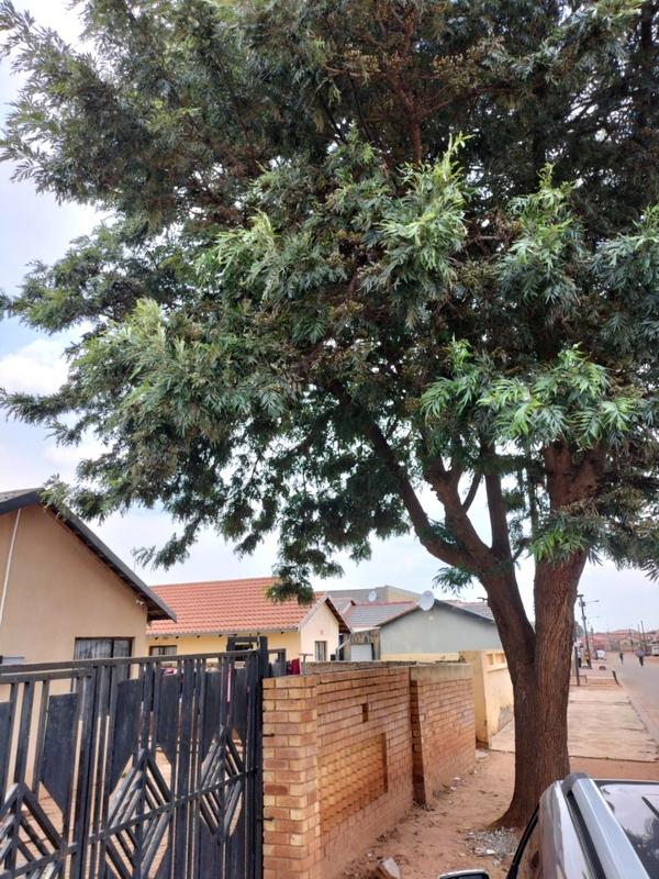0 Bedroom Property for Sale in Protea Glen Gauteng