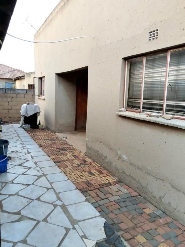 2 Bedroom Property for Sale in Vosloorus Gauteng