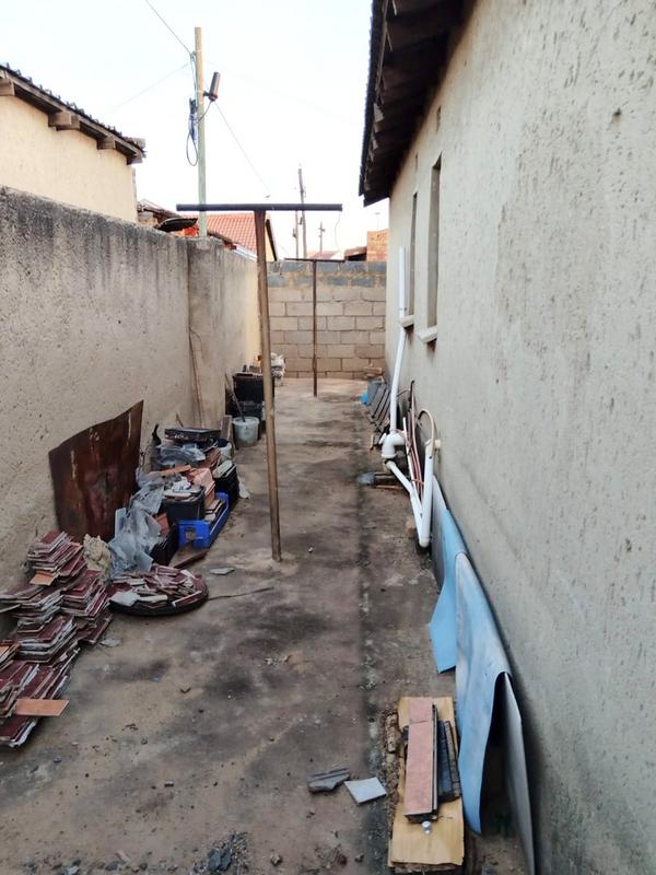 2 Bedroom Property for Sale in Vosloorus Gauteng