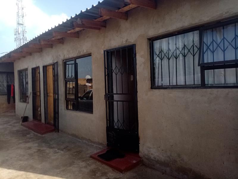 2 Bedroom Property for Sale in Rondebult Gauteng
