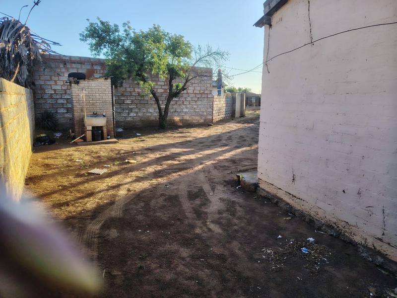 2 Bedroom Property for Sale in Palm Ridge Gauteng