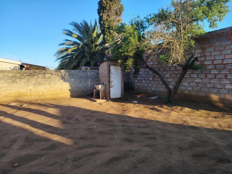 2 Bedroom Property for Sale in Palm Ridge Gauteng