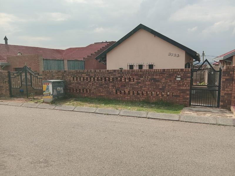 3 Bedroom Property for Sale in Diepkloof Gauteng