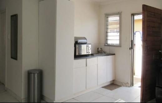 5 Bedroom Property for Sale in Protea Glen Gauteng