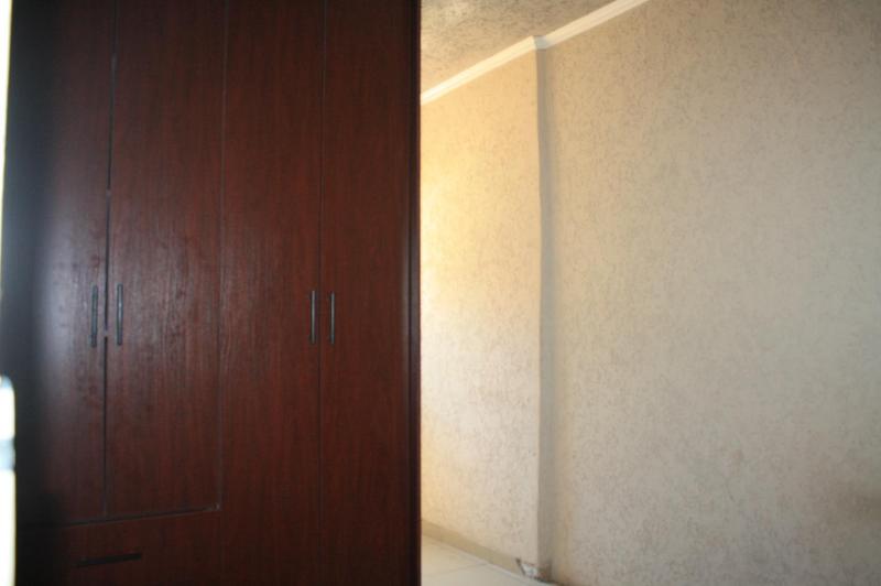 To Let 4 Bedroom Property for Rent in Clayville Gauteng