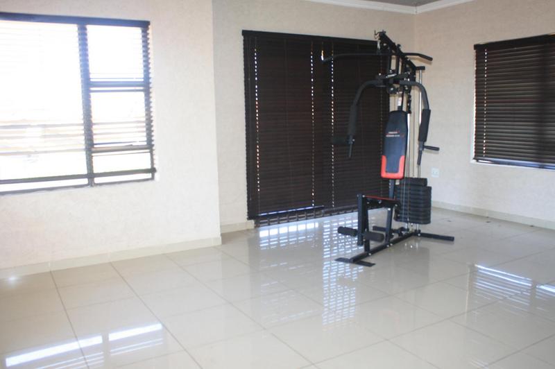 To Let 4 Bedroom Property for Rent in Clayville Gauteng