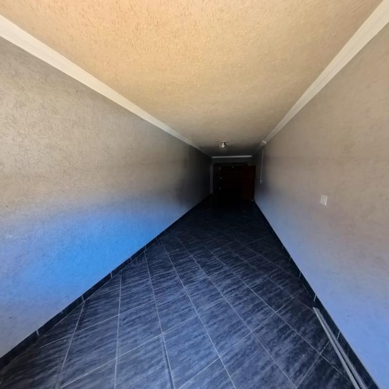 To Let 4 Bedroom Property for Rent in Clayville Gauteng