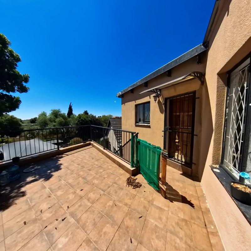 4 Bedroom Property for Sale in Croydon Gauteng