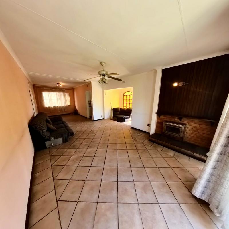 4 Bedroom Property for Sale in Croydon Gauteng