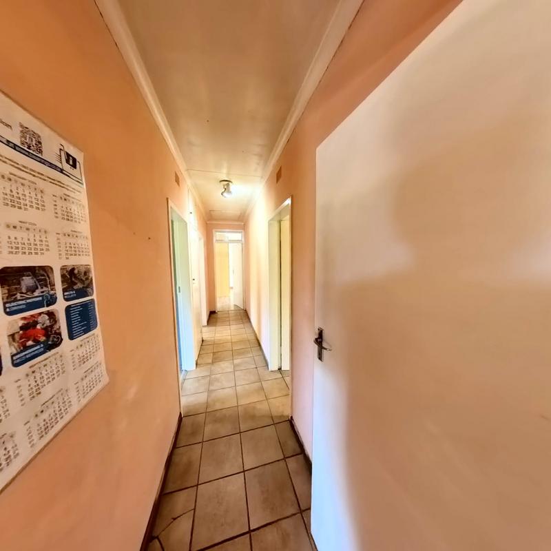 4 Bedroom Property for Sale in Croydon Gauteng