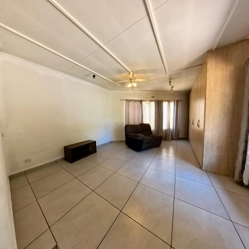 4 Bedroom Property for Sale in Croydon Gauteng