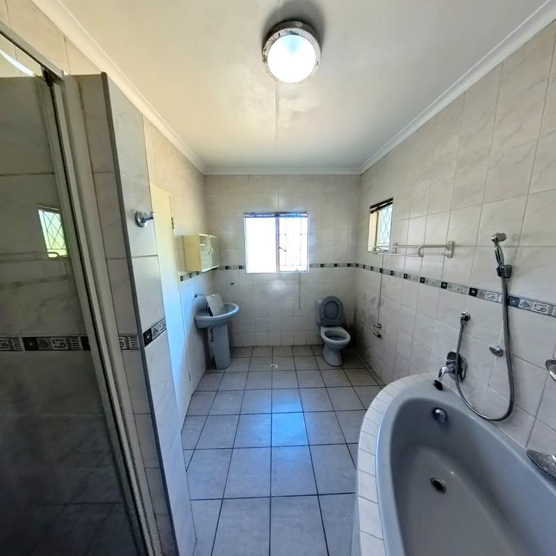 4 Bedroom Property for Sale in Croydon Gauteng