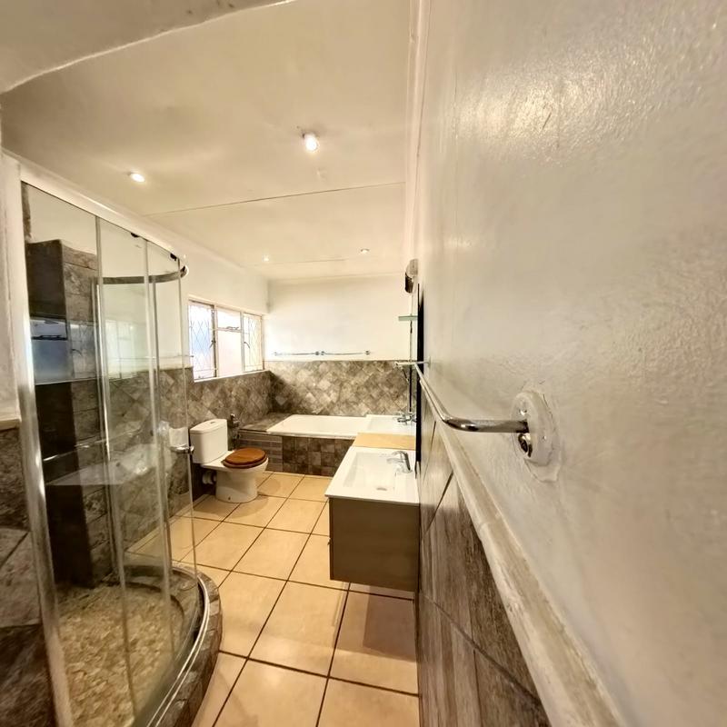 4 Bedroom Property for Sale in Croydon Gauteng