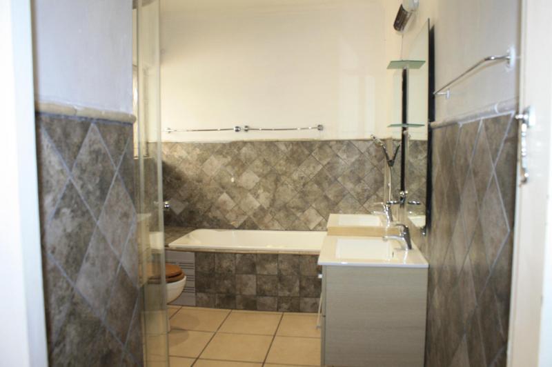 4 Bedroom Property for Sale in Croydon Gauteng