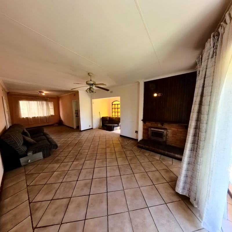 4 Bedroom Property for Sale in Croydon Gauteng