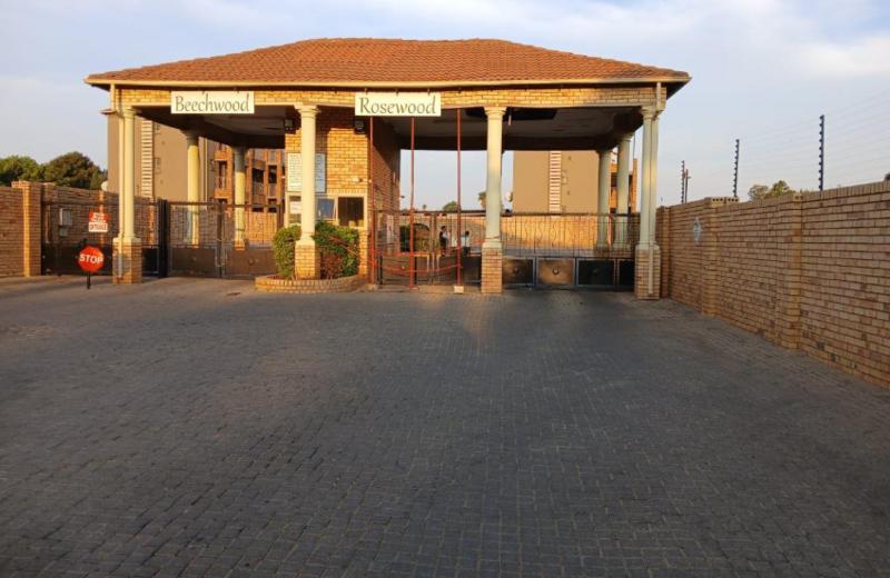 To Let 2 Bedroom Property for Rent in Green Hills Gauteng