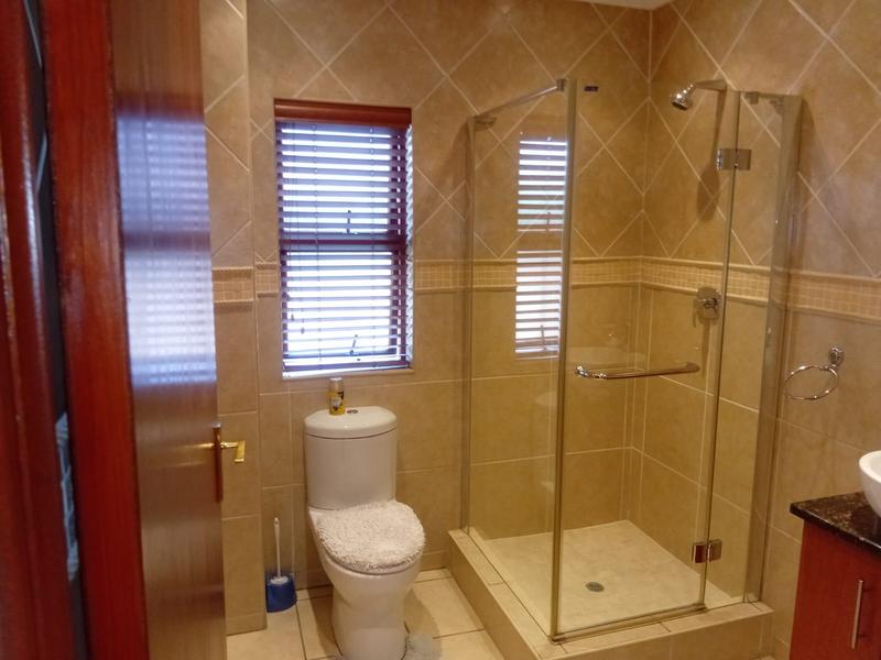 To Let 4 Bedroom Property for Rent in Sunward Park Gauteng