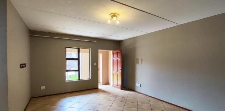 3 Bedroom Property for Sale in Albertsdal Gauteng