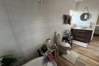 4 Bedroom Property for Sale in Verwoerdpark Gauteng