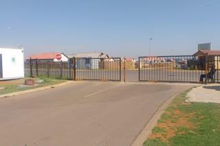 2 Bedroom Property for Sale in Windmill Park Gauteng