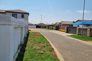 2 Bedroom Property for Sale in Windmill Park Gauteng
