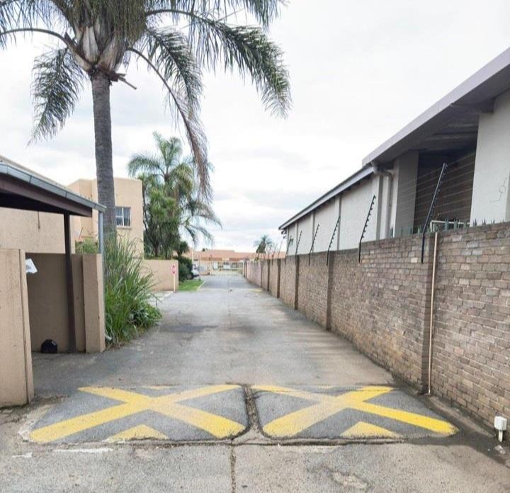 2 Bedroom Property for Sale in Kempton Park Gauteng