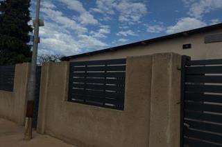 5 Bedroom Property for Sale in Molapo Gauteng