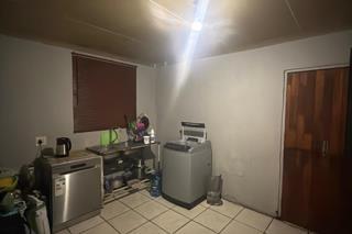 5 Bedroom Property for Sale in Molapo Gauteng