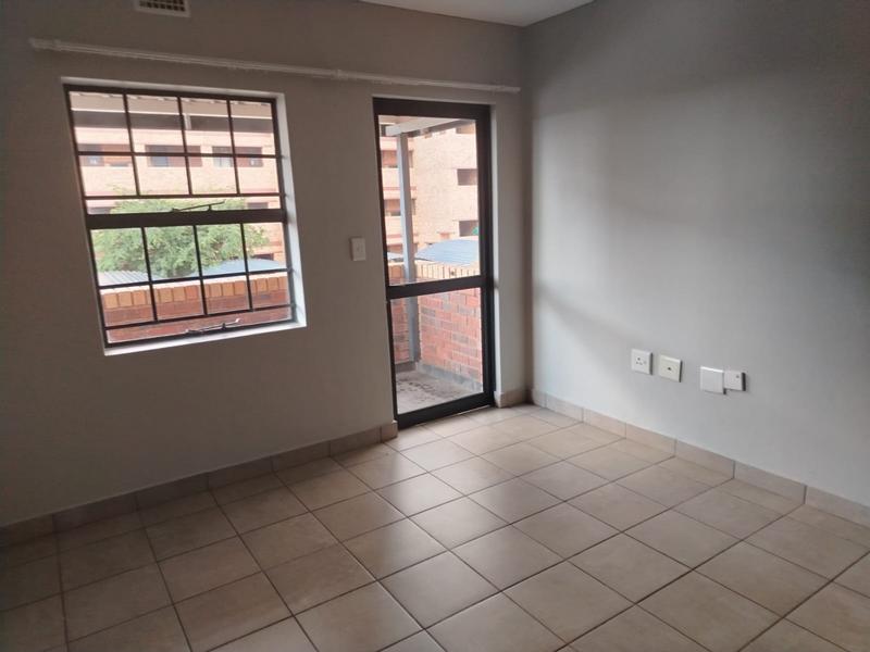 2 Bedroom Property for Sale in Montana Gauteng