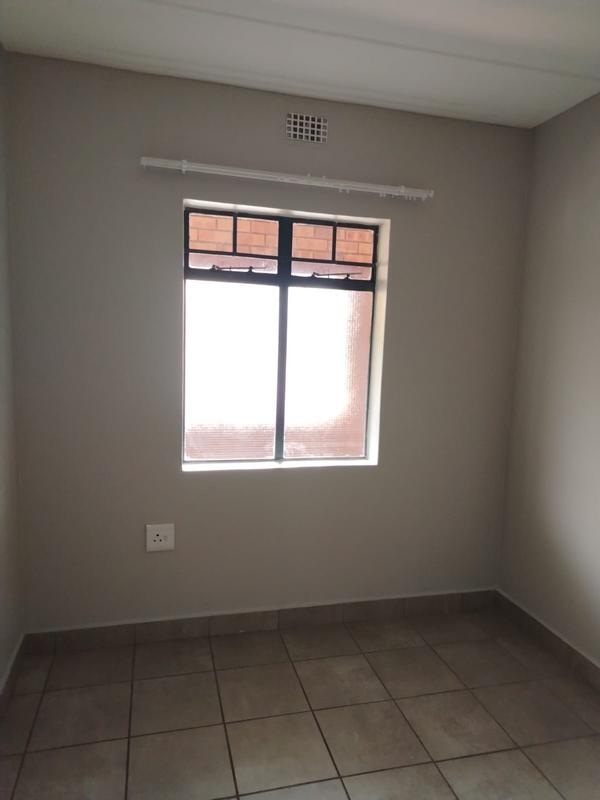 2 Bedroom Property for Sale in Montana Gauteng