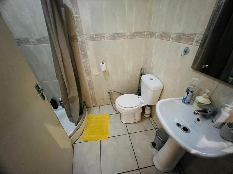 7 Bedroom Property for Sale in New Modder Gauteng