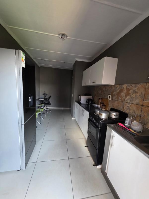 1 Bedroom Property for Sale in Kempton Park Gauteng