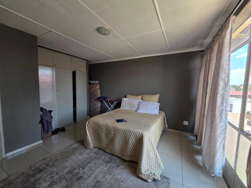 1 Bedroom Property for Sale in Kempton Park Gauteng