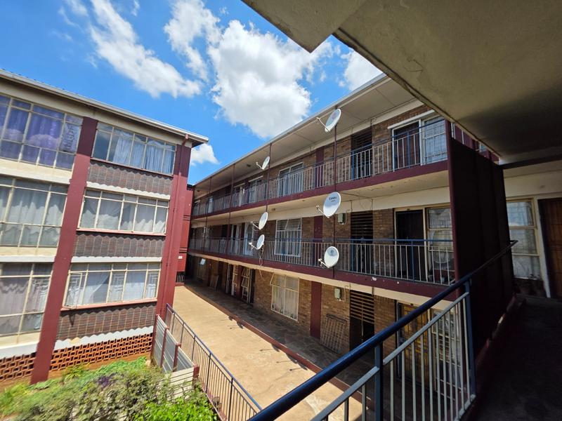 1 Bedroom Property for Sale in Kempton Park Gauteng