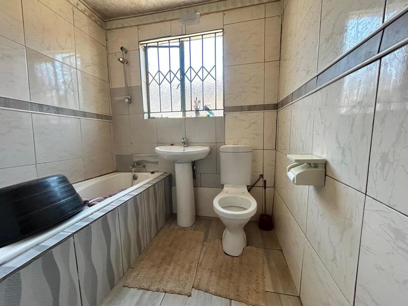 7 Bedroom Property for Sale in Springs Gauteng