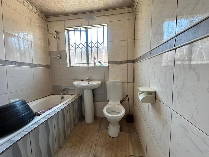 7 Bedroom Property for Sale in Springs Gauteng